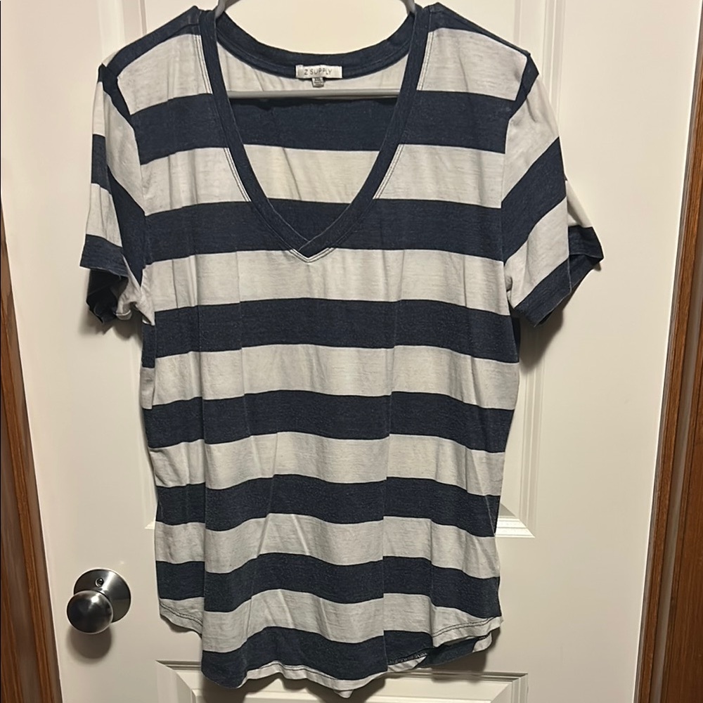 Z Supply Blue and White Fitted Short Sleeve Tee - Picture 3 of 4